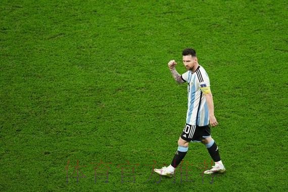 阿斯：维尼修斯脚部受伤 具体伤缺时间待检查